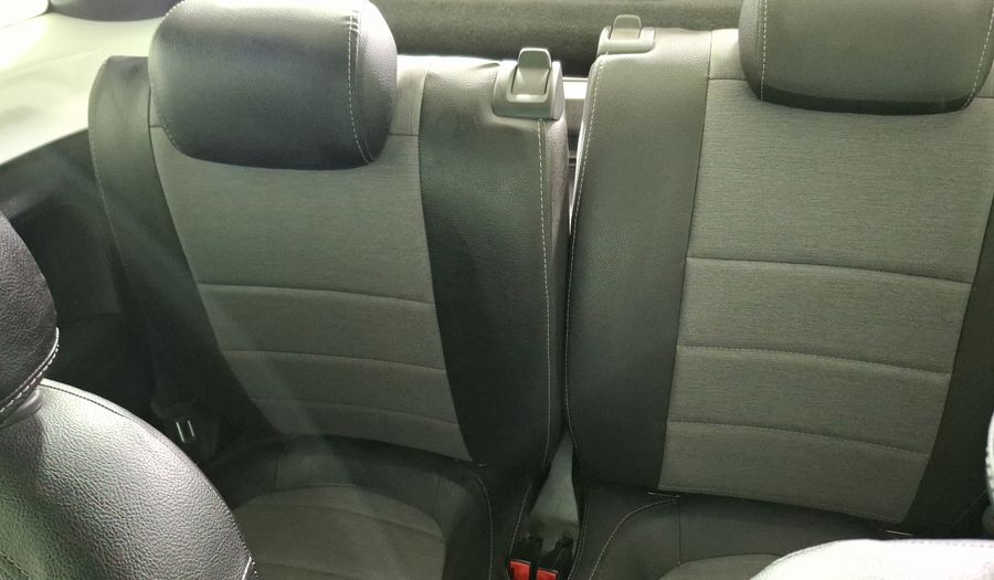 Volkswagen Beetle 1.4 TSI DSG DESIGN Hatchback 2017