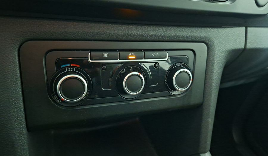 Volkswagen Amarok 2.0 TDI TRENDLINE Pickup 2016