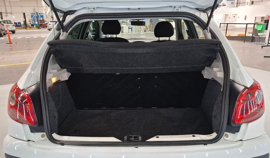 Peugeot 207 COMPACT 1.4 XS Hatchback 2010