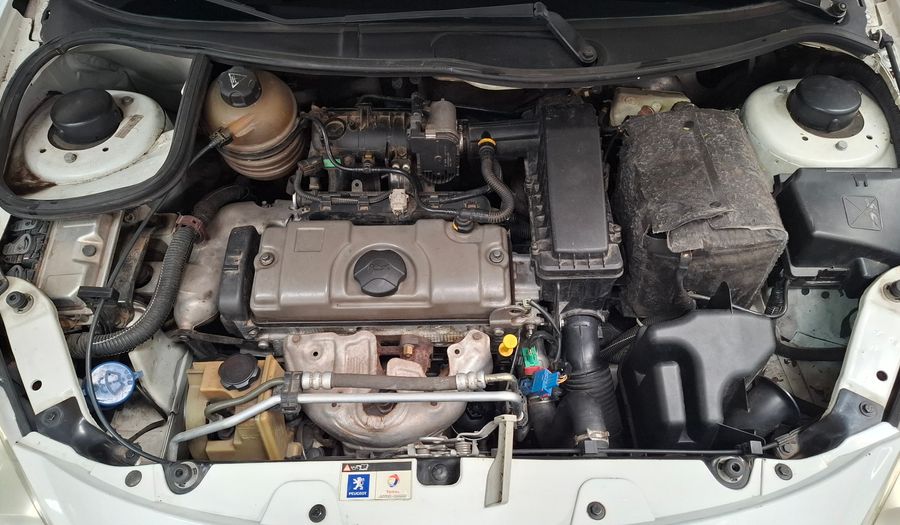 Peugeot 207 COMPACT 1.4 XS Hatchback 2010