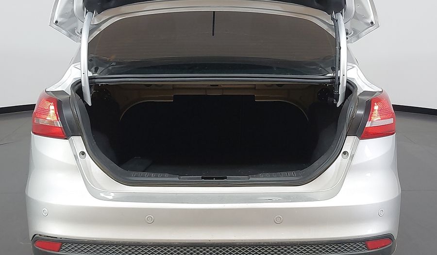 Ford Focus SE Sedan 2018