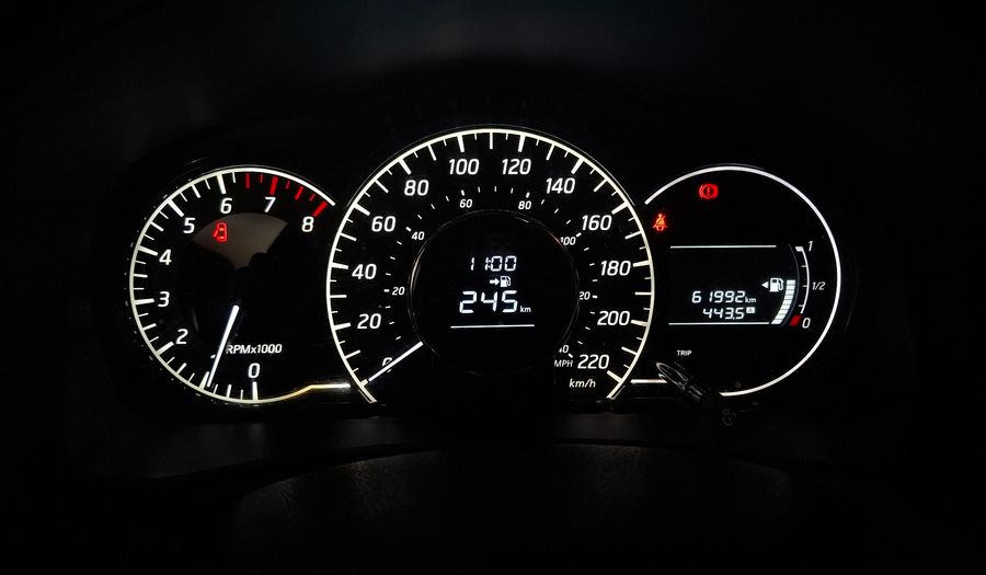 Nissan Note 1.6 SENSE Hatchback 2016