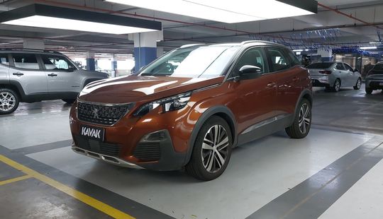 Peugeot • 3008