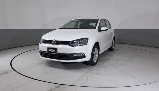 Volkswagen • Polo