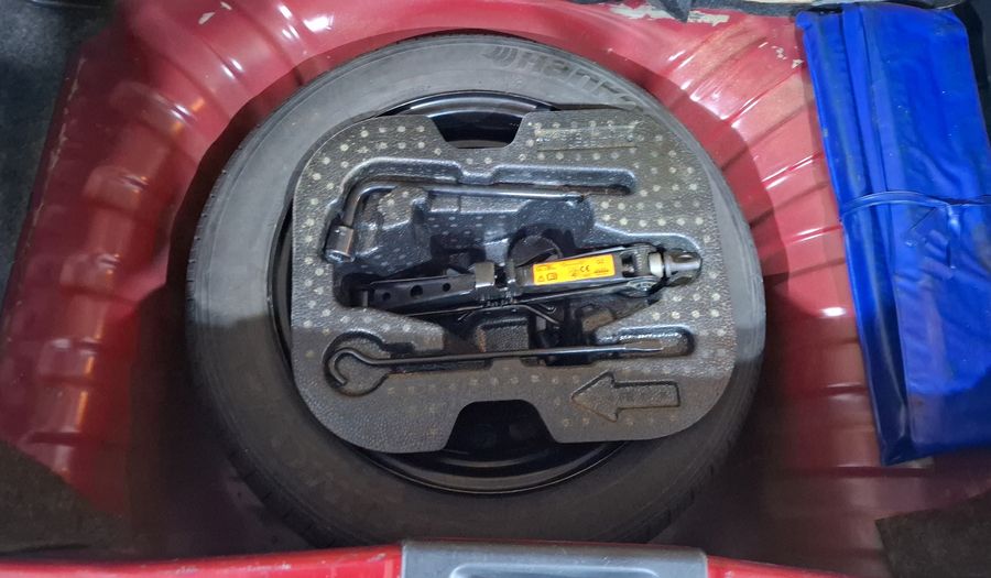 Nissan March 1.6 ADVANCE NAVI AT Hatchback 2015