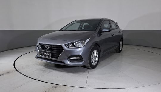 Hyundai • Accent