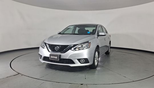 Nissan • Sentra