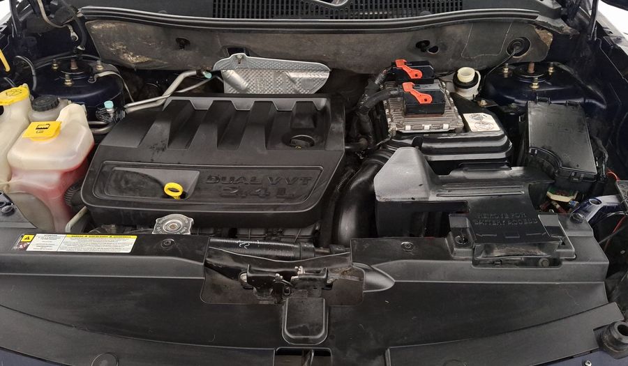 Jeep Compass 2.4 LIMITED PREMIUM FWD CVT Suv 2013