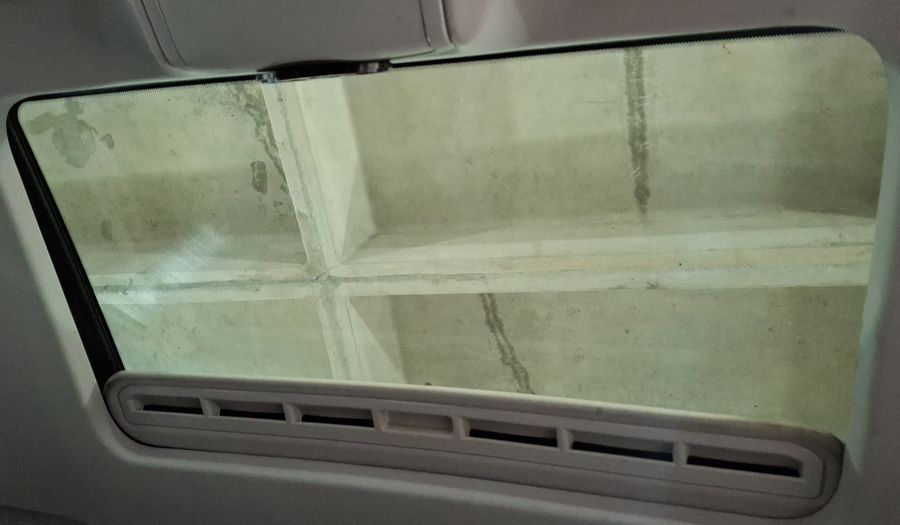 Volkswagen Jetta 2.5 SPORT PAQ WELTRADIO TECHO TIPTRONIC Sedan 2013