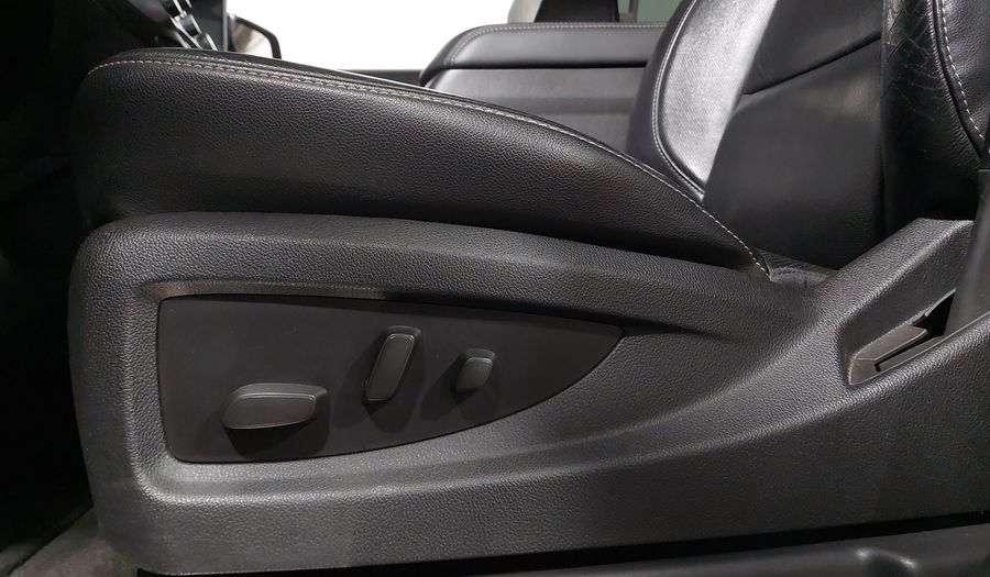 Chevrolet Suburban 5.3 D LTZ AT 4WD Suv 2016