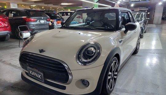 Mini • Cooper