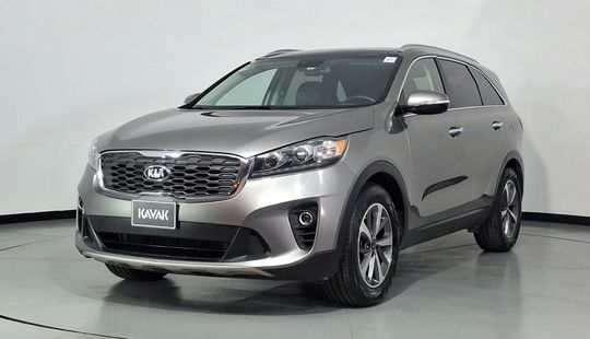Kia • Sorento