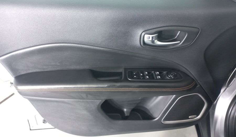 Jeep Compass 2.4 LIMITED PREMIUM AUTO Suv 2020