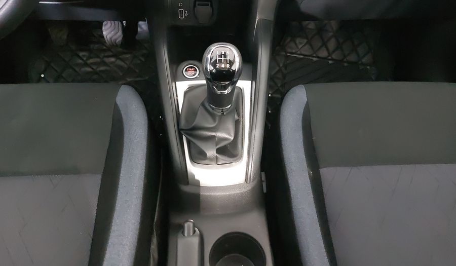 Nissan Versa 1.6 ADVANCE Sedan 2024