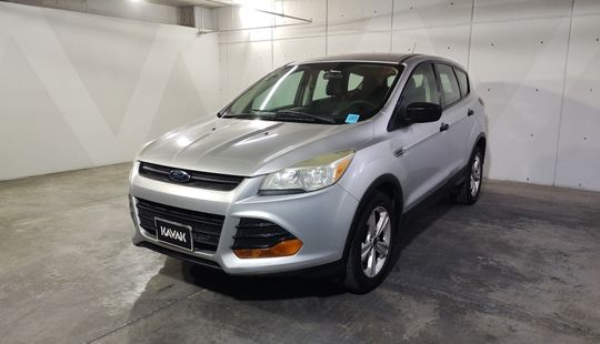 Ford • Escape