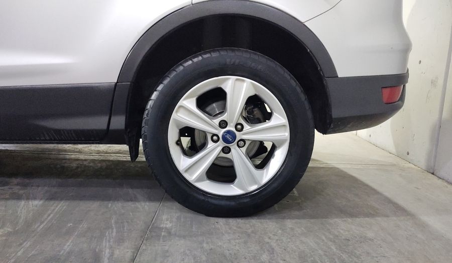 Ford Escape 2.5 S I4 AT Suv 2014