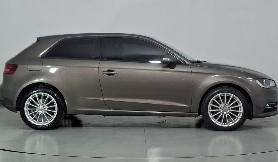 Audi A3 1.4 TFSI AMBIENTE S TRONIC Hatchback 2015