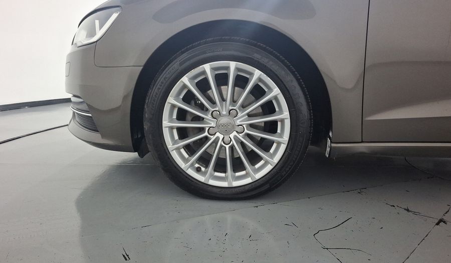 Audi A3 1.4 TFSI AMBIENTE S TRONIC Hatchback 2015