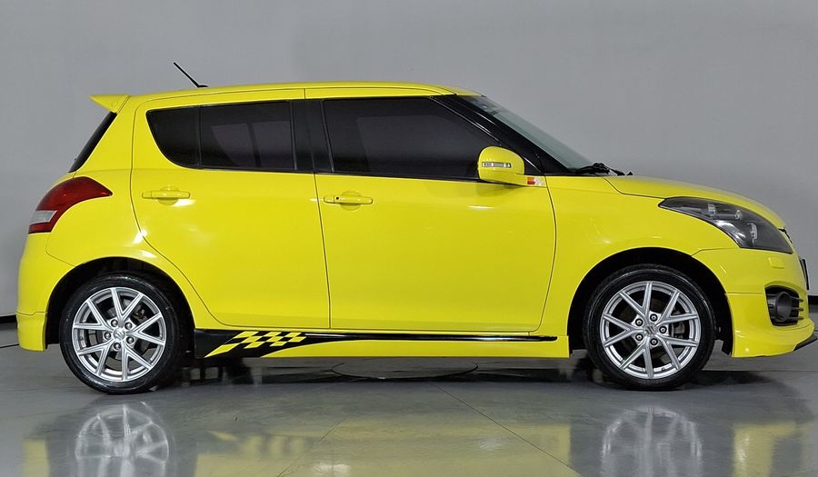 Suzuki Swift 1.6 SPORT MT Hatchback 2015