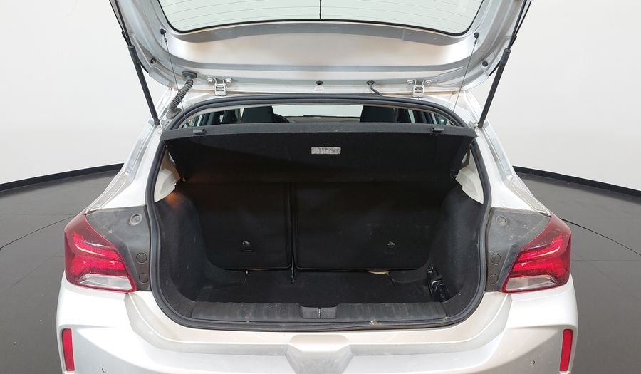 Chevrolet Onix 1.0 TURBO AUTO Hatchback 2022