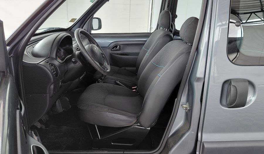 Renault Kangoo 1.6 CONFORT C/A 5P Van 2017