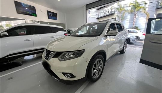 Nissan • X-Trail