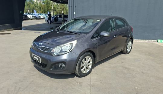 Kia • RIO 5