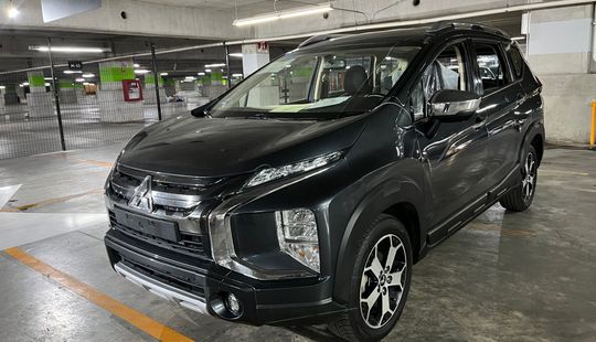 Mitsubishi • Xpander