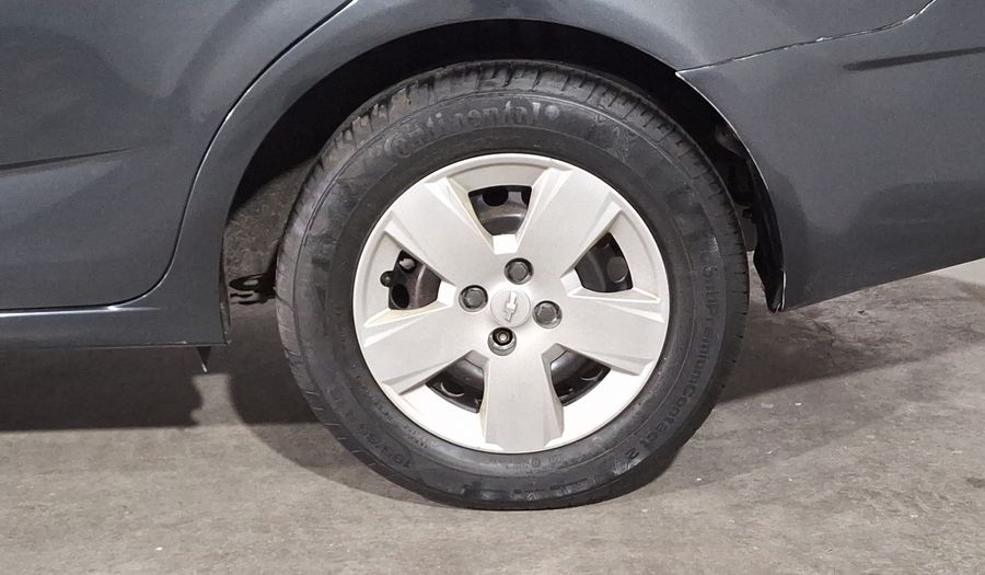 Chevrolet Sonic 1.6 MT A LS Sedan 2015