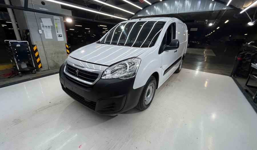 Peugeot Partner 1.6 HDI MAXI DIESEL 5P MT Van 2019