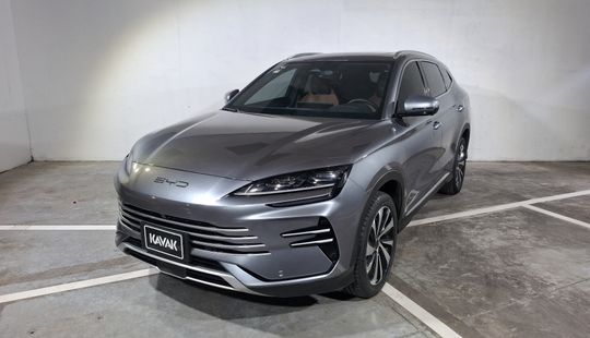 2025 • 25,002 km • Automático