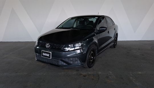 Volkswagen • Vento