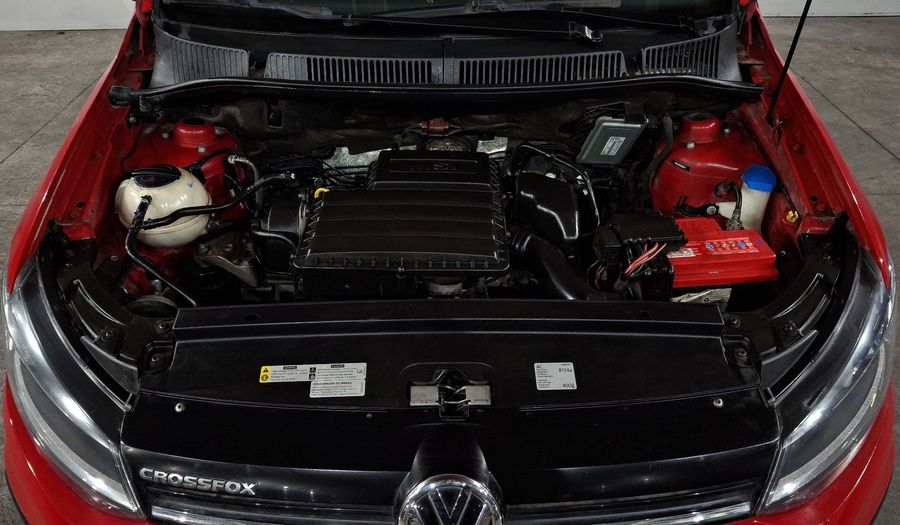 Volkswagen Crossfox 1.6 CROSSFOX QUEMACOCOS MT Hatchback 2016