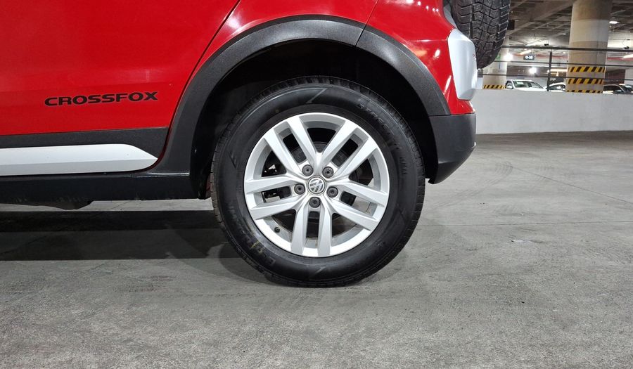 Volkswagen Crossfox 1.6 CROSSFOX QUEMACOCOS MT Hatchback 2016