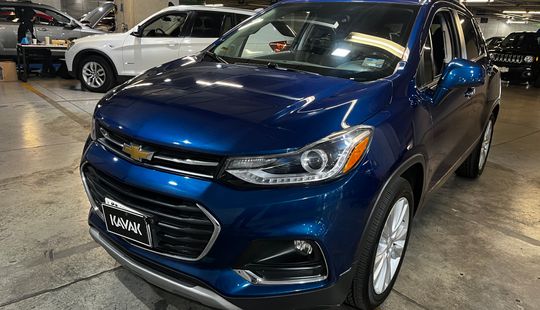 Chevrolet • Trax