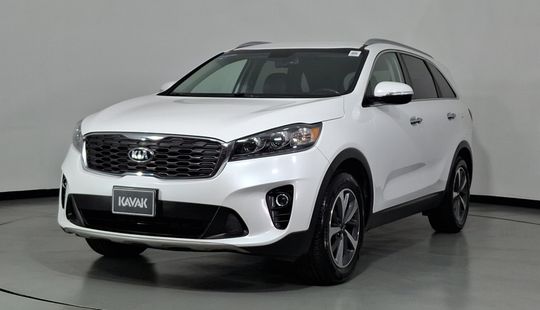 Kia • Sorento