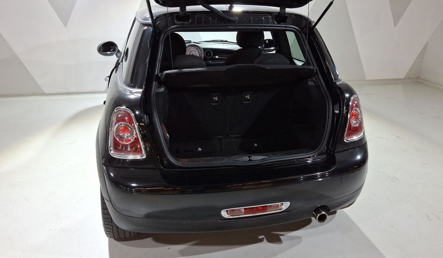 Mini Cooper 1.6 COOPER ALL BLACK Hatchback 2013