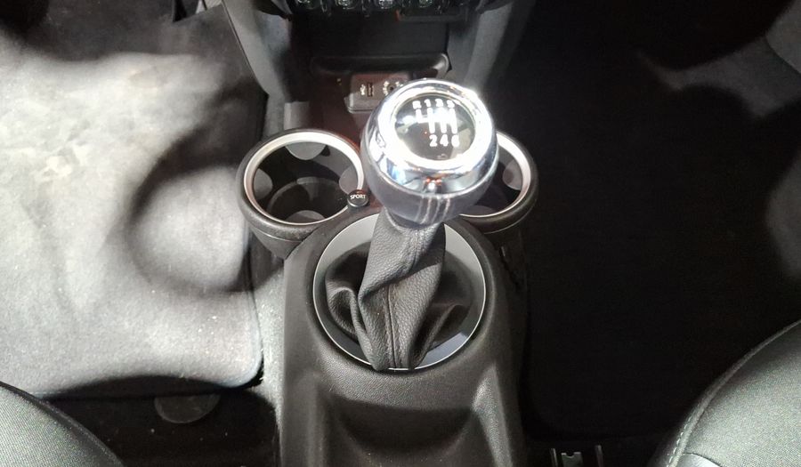 Mini Cooper 1.6 COOPER ALL BLACK Hatchback 2013