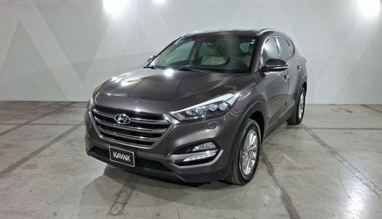 Hyundai • Tucson
