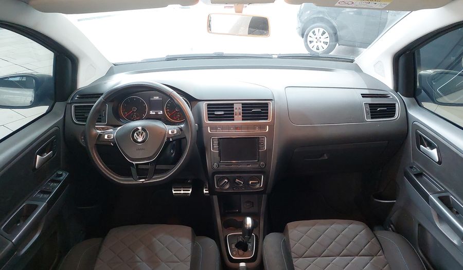 Volkswagen Fox 1.6 16V HIGHLINE I-MOTION Hatchback 2018