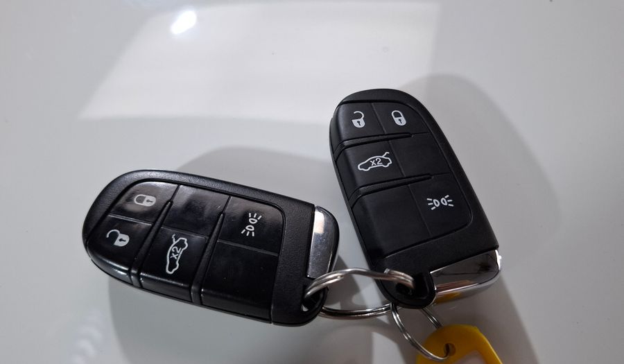 Fiat Argo 1.8 PRECISION PACK PREMIUM Hatchback 2018