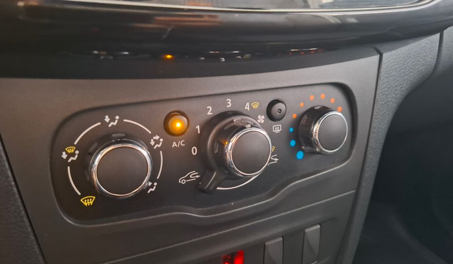 Renault Logan 1.6 LIFE Sedan 2020