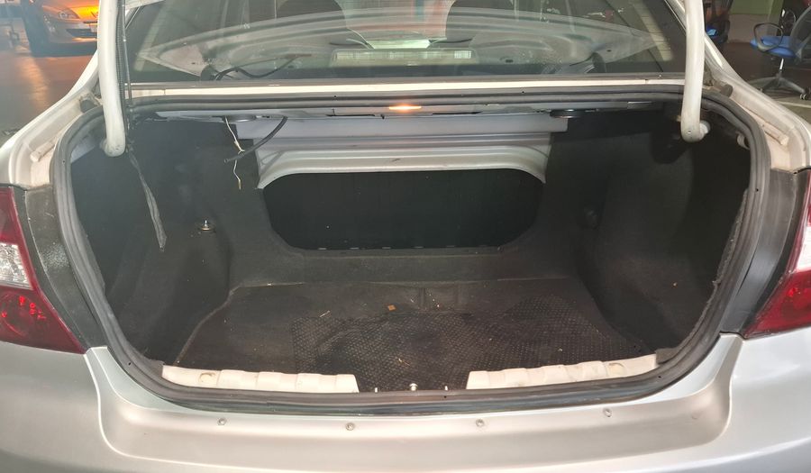 Chevrolet Prisma 1.4 LS Sedan 2012