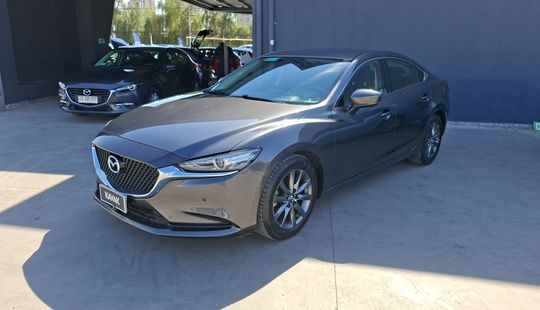 Mazda • Mazda 6