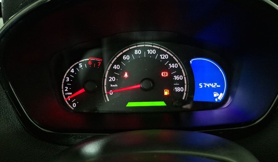 Renault Kwid 1.0 OUTSIDER Hatchback 2022