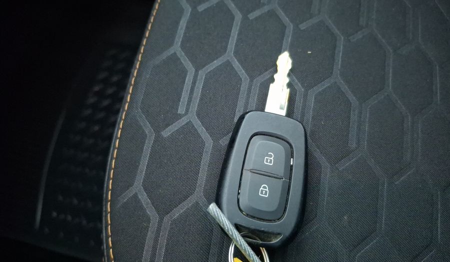 Renault Kwid 1.0 OUTSIDER Hatchback 2022