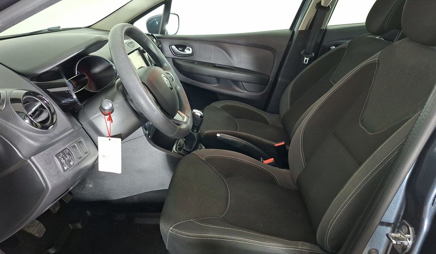 Renault Clio 1.2 EXPRESSION Hatchback 2017