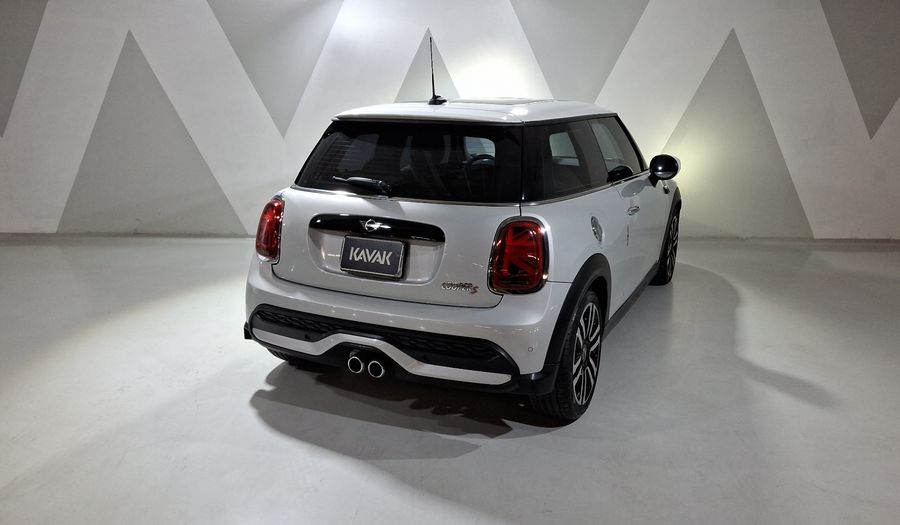 Mini Cooper S 2.0 COOPER CLASSIC DCT Hatchback 2023