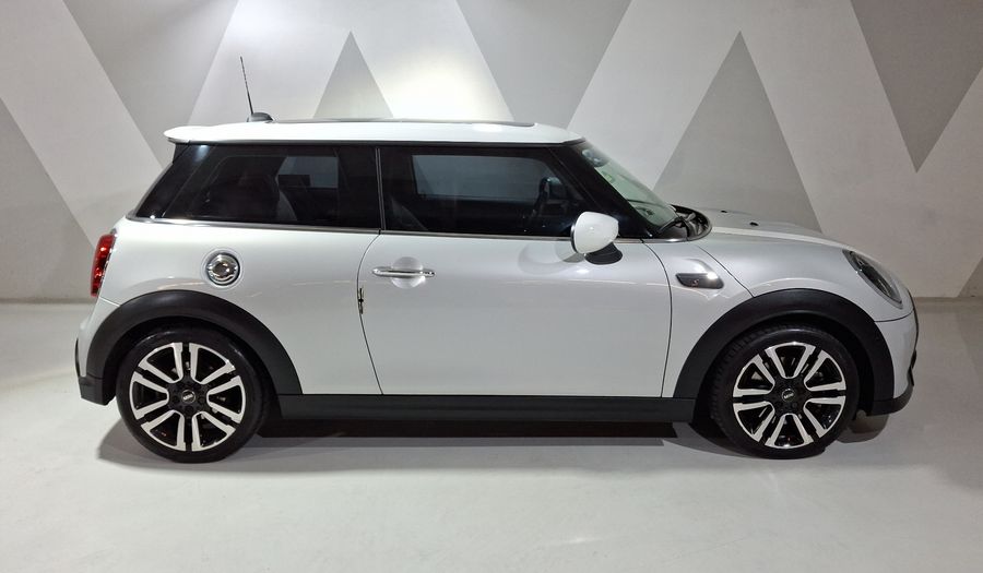 Mini Cooper S 2.0 COOPER CLASSIC DCT Hatchback 2023