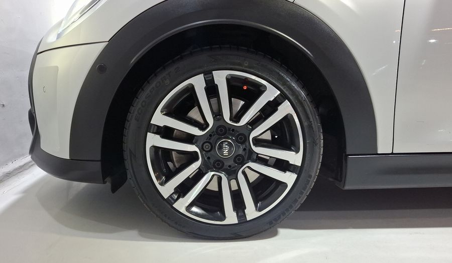 Mini Cooper S 2.0 COOPER CLASSIC DCT Hatchback 2023